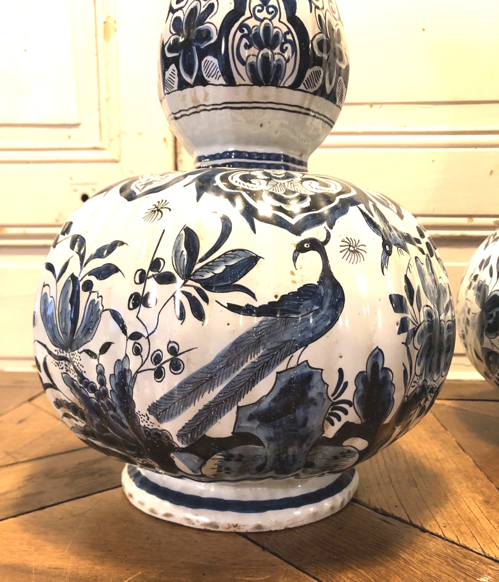 Paire de grands vases bouteille Delft blanc bleu-photo-4