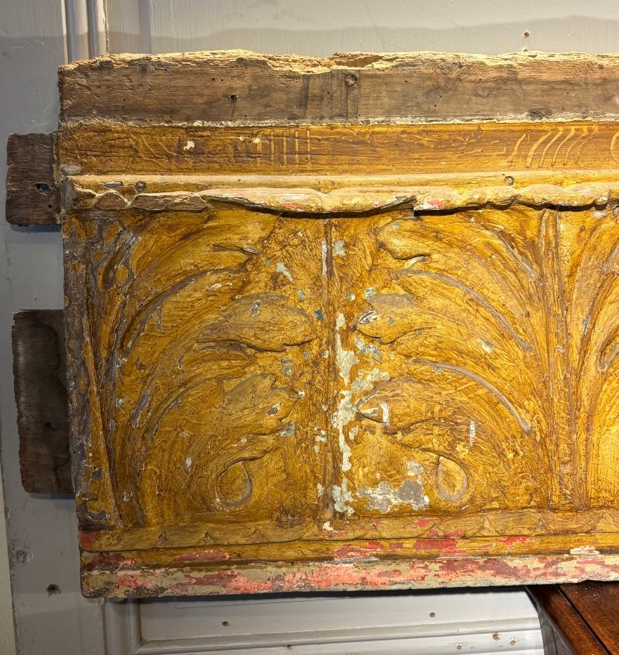 Grand panneau de boiserie en bois sculpté et peint à motif de feuilles XVIIIe siècle L 152 cm-photo-3