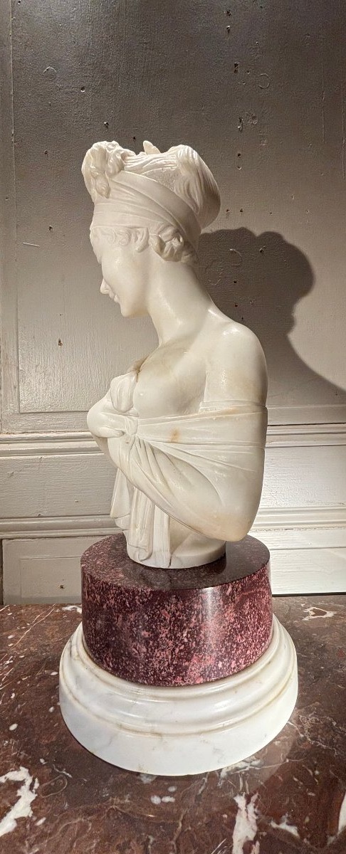 Buste de Juliette R&eacute;camier en alb&acirc;tre sur socle en marbre  XIXe si&egrave;cle-photo-4