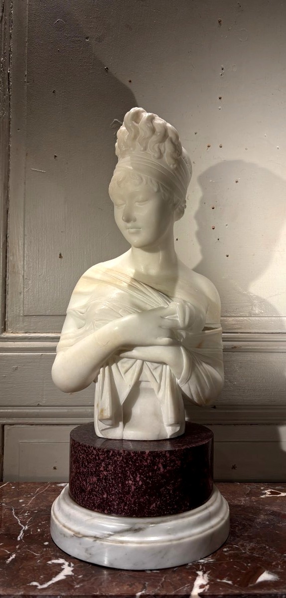 Buste de Juliette R&eacute;camier en alb&acirc;tre sur socle en marbre  XIXe si&egrave;cle