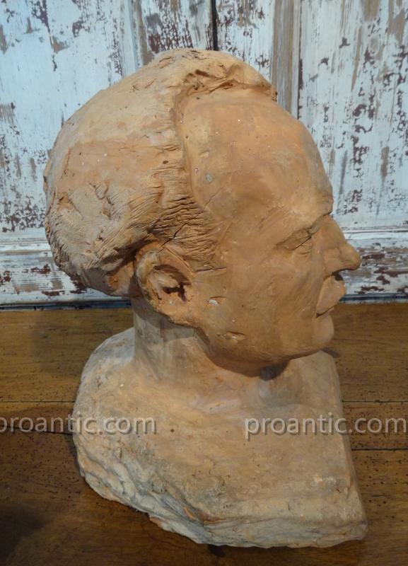 Man's Bust In Terracotta 1942-photo-3