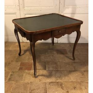 table &agrave; jeux cabaret Louis XV en noyer XVIII&deg; si&egrave;cle 