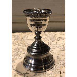 "Vanderbilt cup won by locomobile co 1908"  coupe en métal argenté 