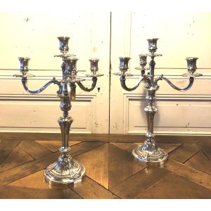 Victor Saglier Paire de chandeliers style Louis XIV Régence