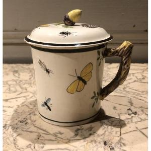 Louis XVI Directoire Fine Earthenware Naturalist Covered Mug