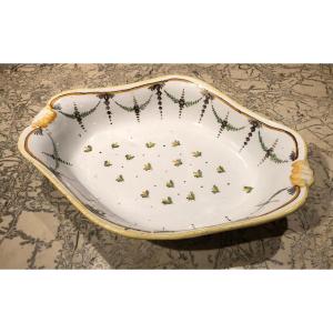Oblong Dish In Varage Earthenware Louis XVI Late 18th Century