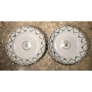 Pair Of Round Dishes In Provencal Earthenware, Late 18th Century.