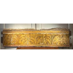 Grand panneau de boiserie en bois sculpté et peint à motif de feuilles XVIIIe siècle L 152 cm