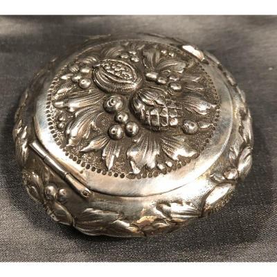 Round Box With Fruit Decoration In Sterling Silver