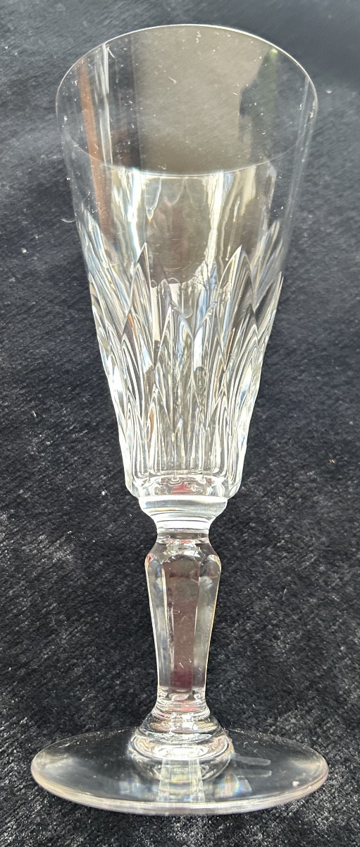 Baccarat Eight Champagne Flutes Carcassonne Model-photo-2