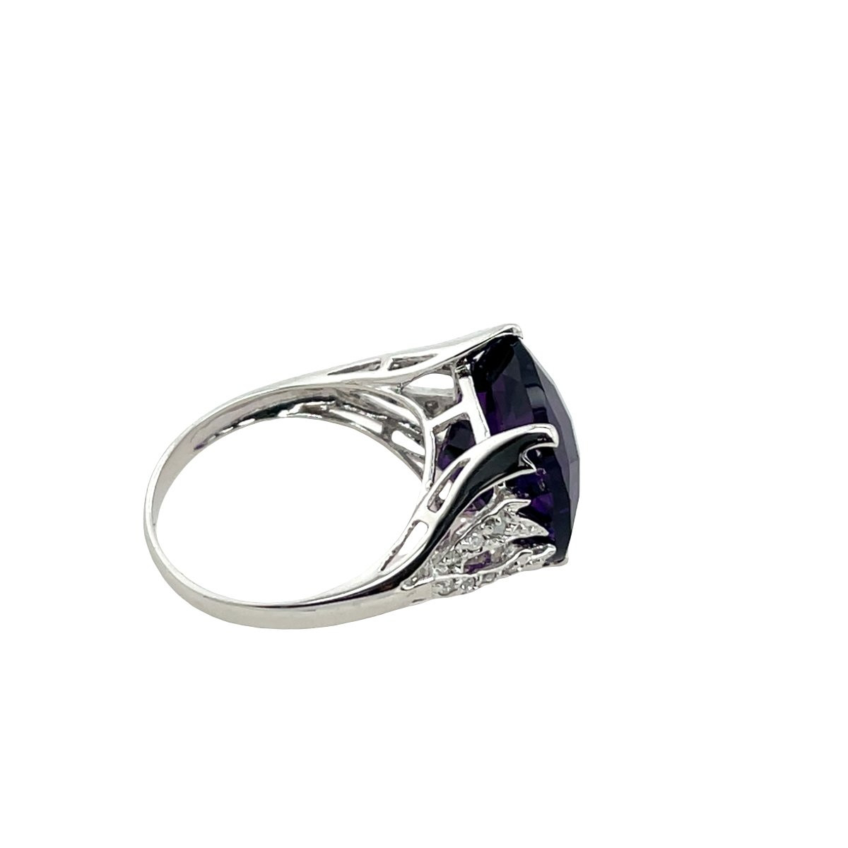 Bague en or blanc 14 carats avec améthyste facettée et diamants-photo-4