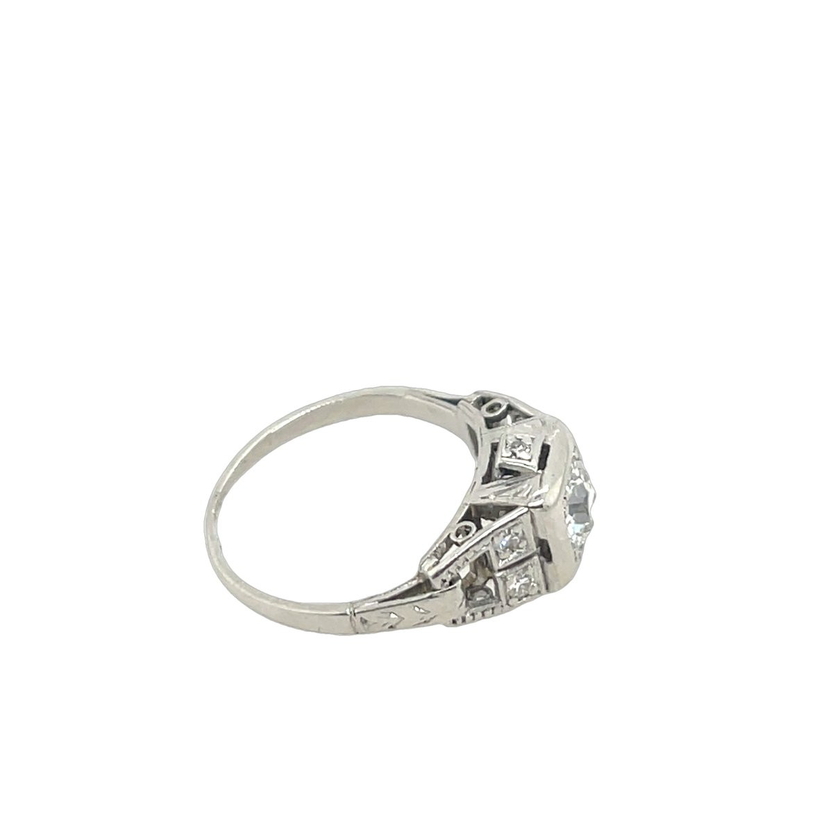 Vintage Platinum Ring With Diamonds, Set With 0.35 Ct Round Natural Diamonds-photo-4