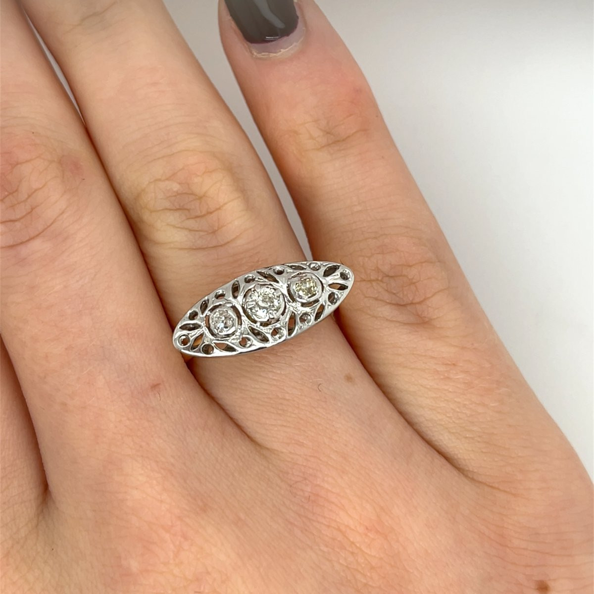 18ct Yellow & White Gold Diamond Ring Set With 0.25ct Natural Diamonds-photo-3