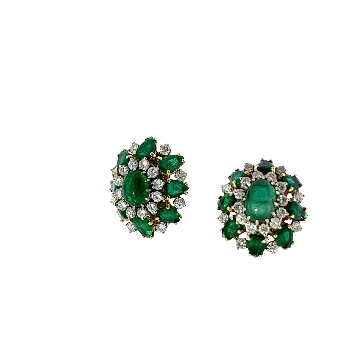 Vintage Stud Earrings In 18-carat Yellow And White Gold With Emerald And Diamond Cluster