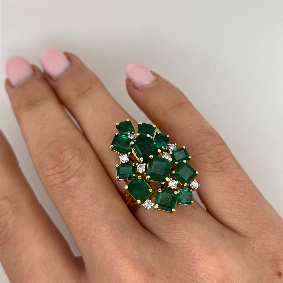 Bague de robe vintage en or avec émeraude et diamant – Émeraudes 6,90 ct et diamants 0,30 ct-photo-4