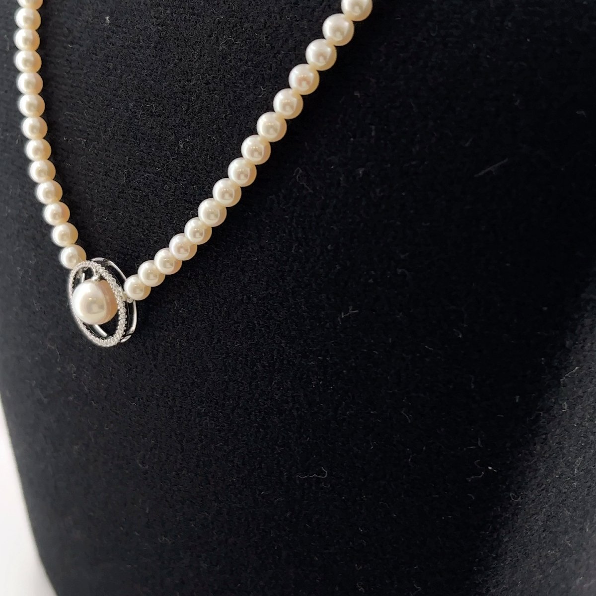 Ensemble de collier en perles vintage avec diamants de 0,30 ct – Or blanc 18 carats, 17"-photo-3