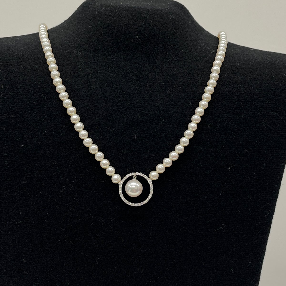 Ensemble de collier en perles vintage avec diamants de 0,30 ct – Or blanc 18 carats, 17"