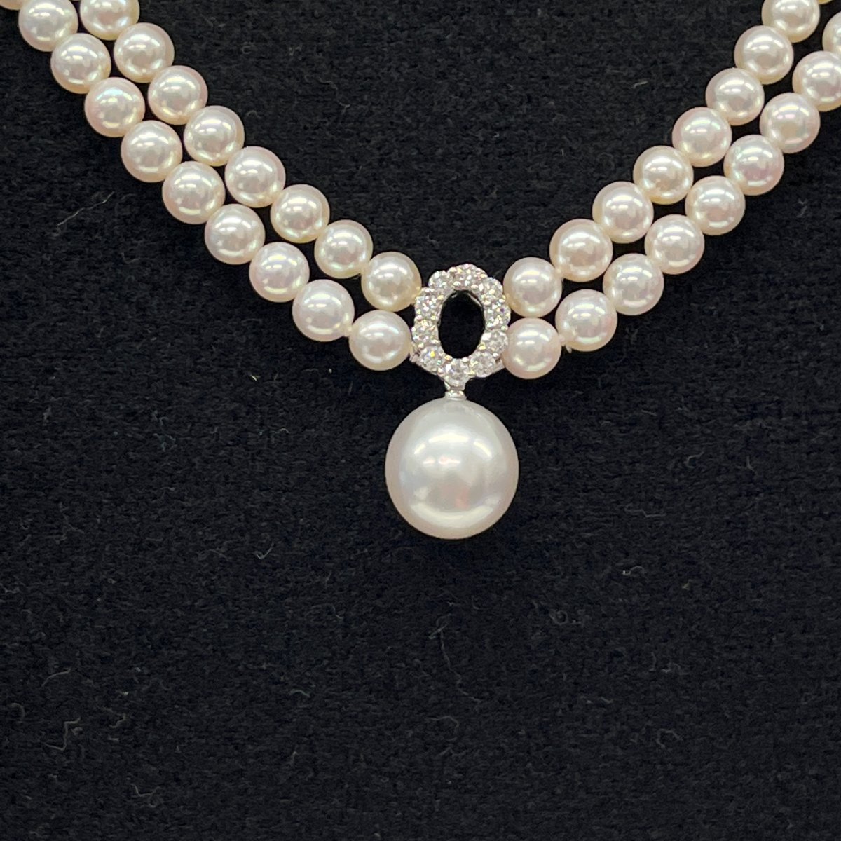 Vintage 2-strand Pearl Necklace Set With A 0.30 Ct Diamond – 18k White Gold, 43 Cm-photo-3
