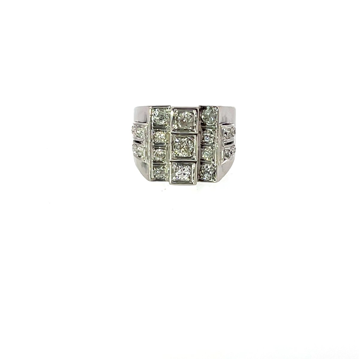 Bague vintage à 4 rangées de diamants, or blanc 18 carats, 0,60 carat au total