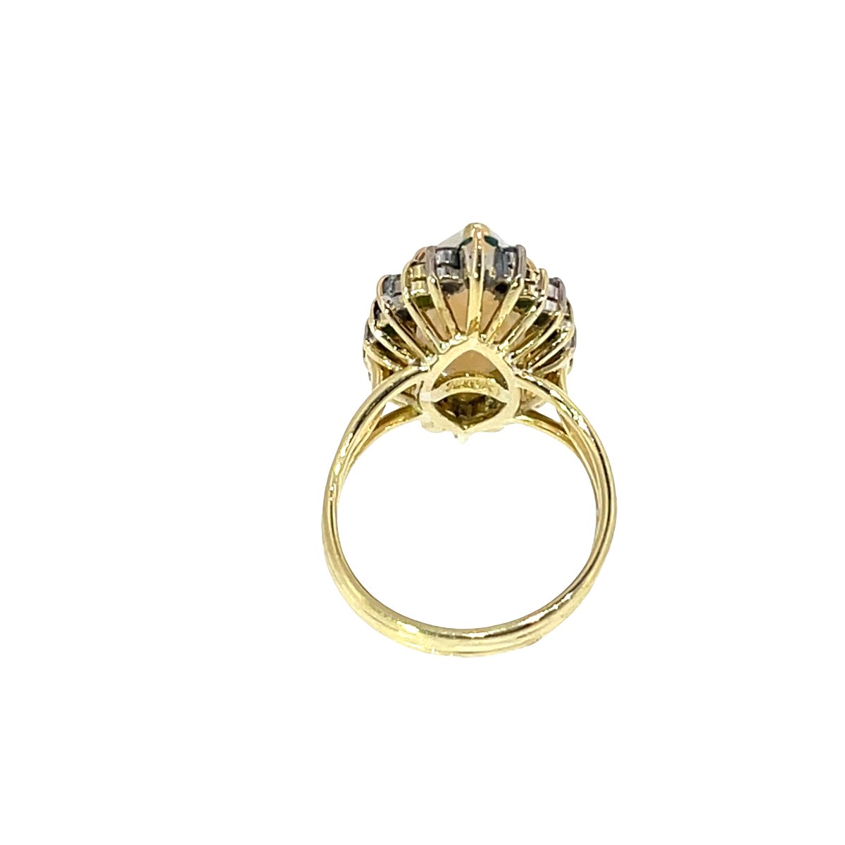 Vintage Ring Featuring Opal, Emerald, And Cluster-set Diamonds, Set In 18-karat Yellow Gold-photo-3