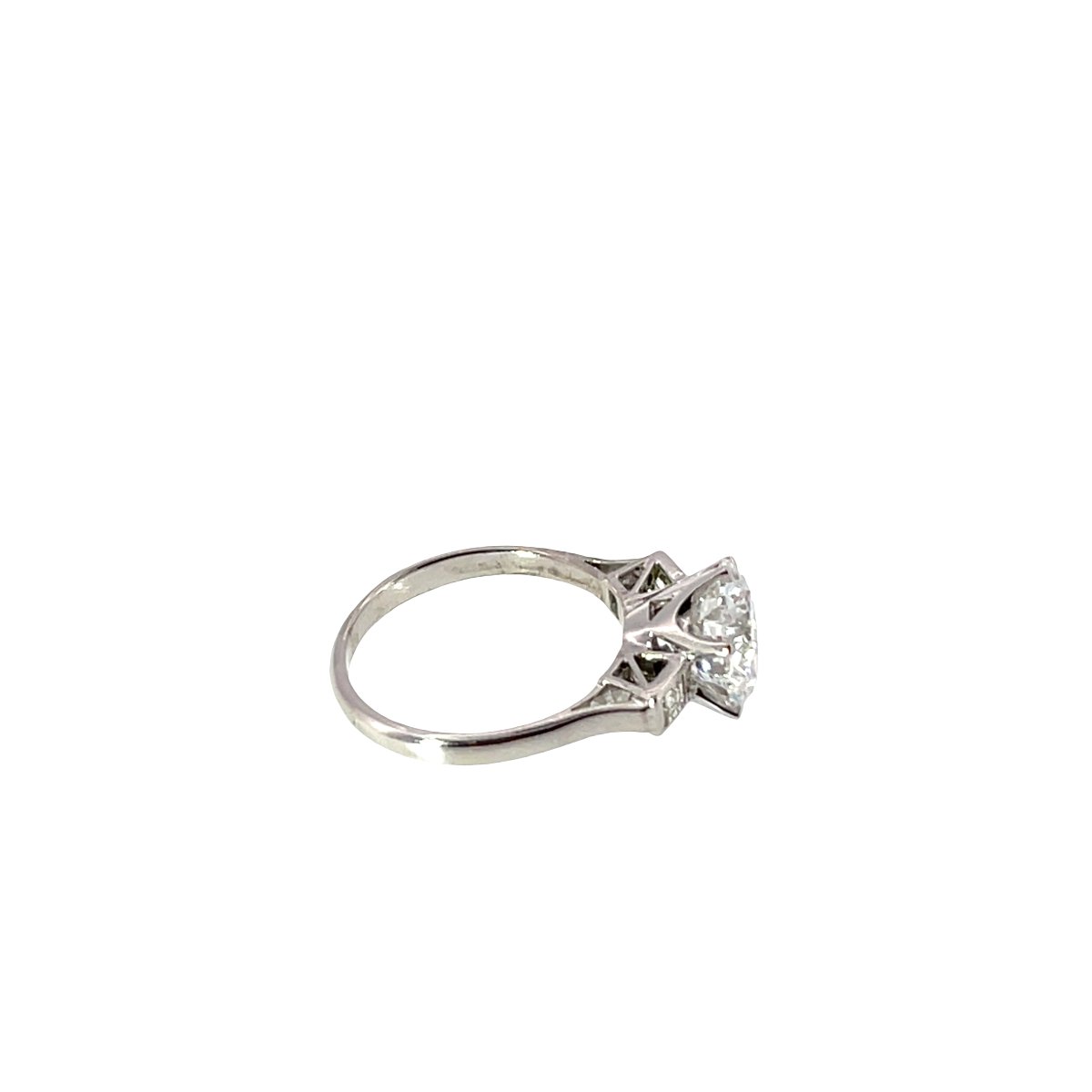 Platinum/18wg Solitaire Ring With Lab-grown Diamond – 4.01 Ct D/vs2 With N Diamond-photo-1