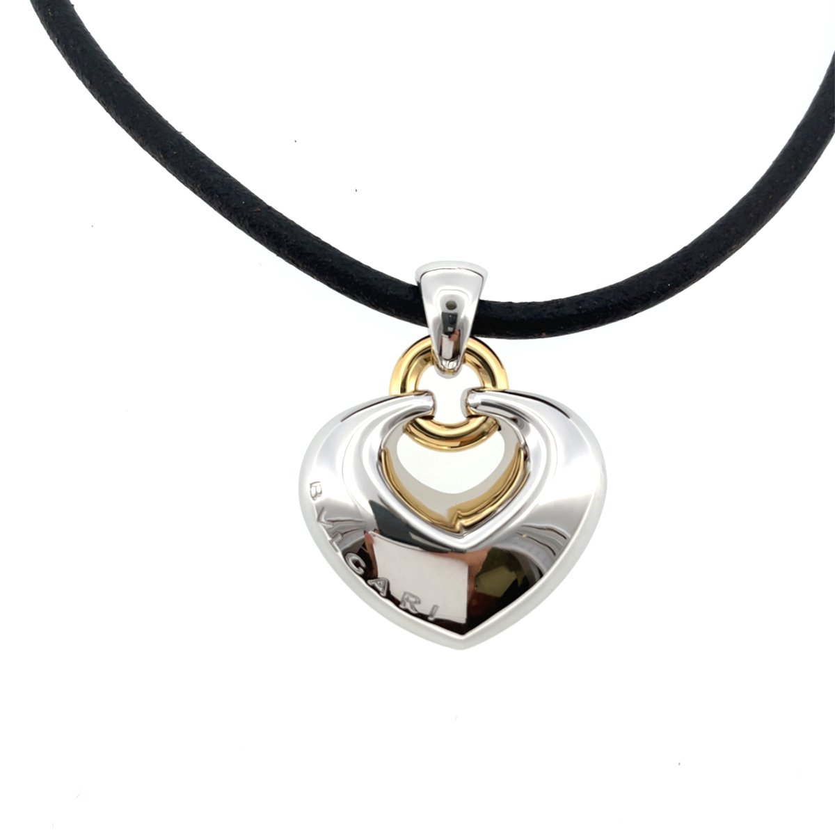 Collier pendentif cœur gonflé bicolore Bvlgari en or jaune et blanc 18 carats-photo-2