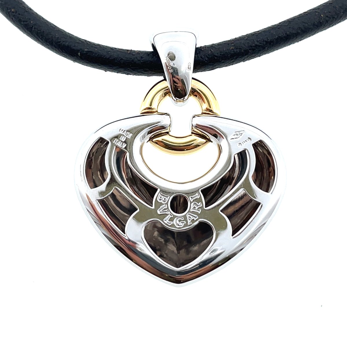 Collier pendentif cœur gonflé bicolore Bvlgari en or jaune et blanc 18 carats-photo-4