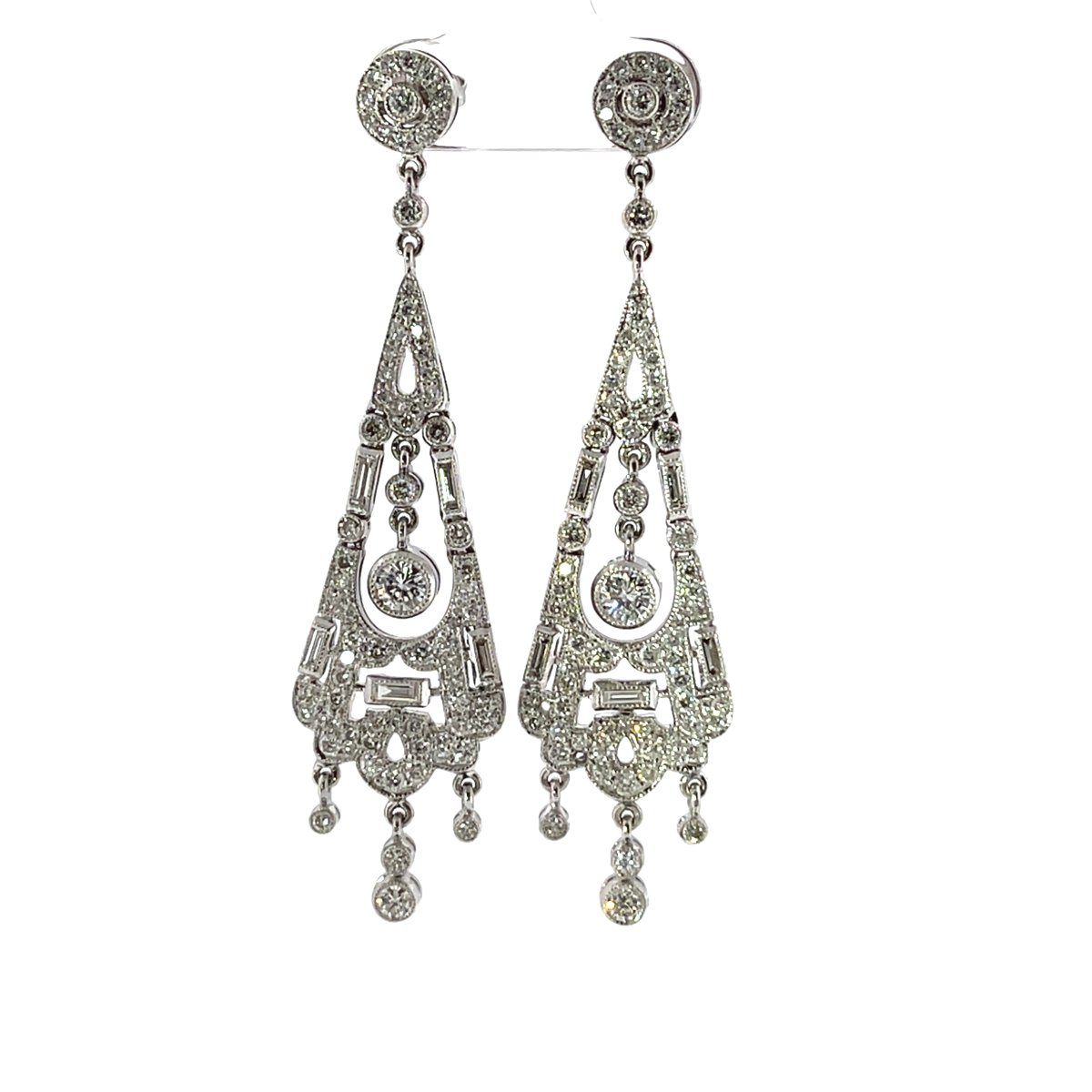 Art Deco Dangling Earrings In 18-karat White Gold With Diamonds – 2.40 Carats Of Diamonds-photo-1