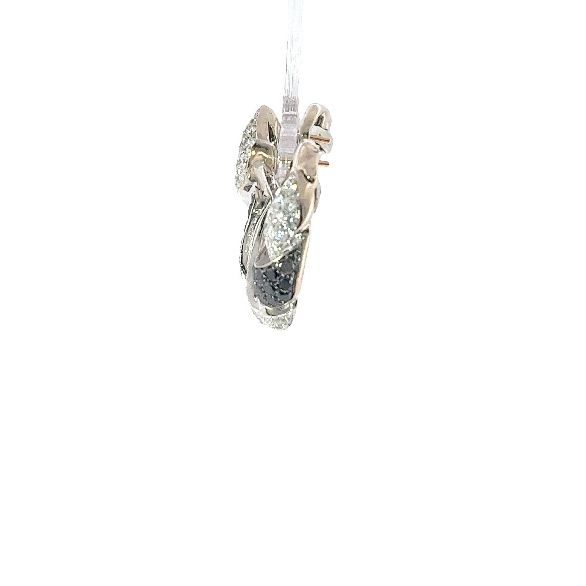 Clips d'oreilles circulaires David Morris Pavé en diamants noirs et blancs – Or blanc 18 carats-photo-2