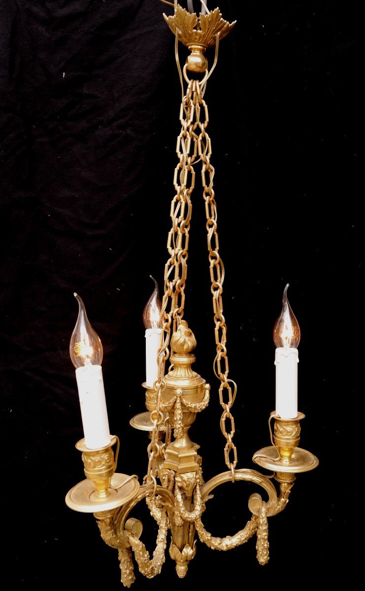 Suspension à 3 Bras De Lumière En Bronze Doré Style Louis XVI