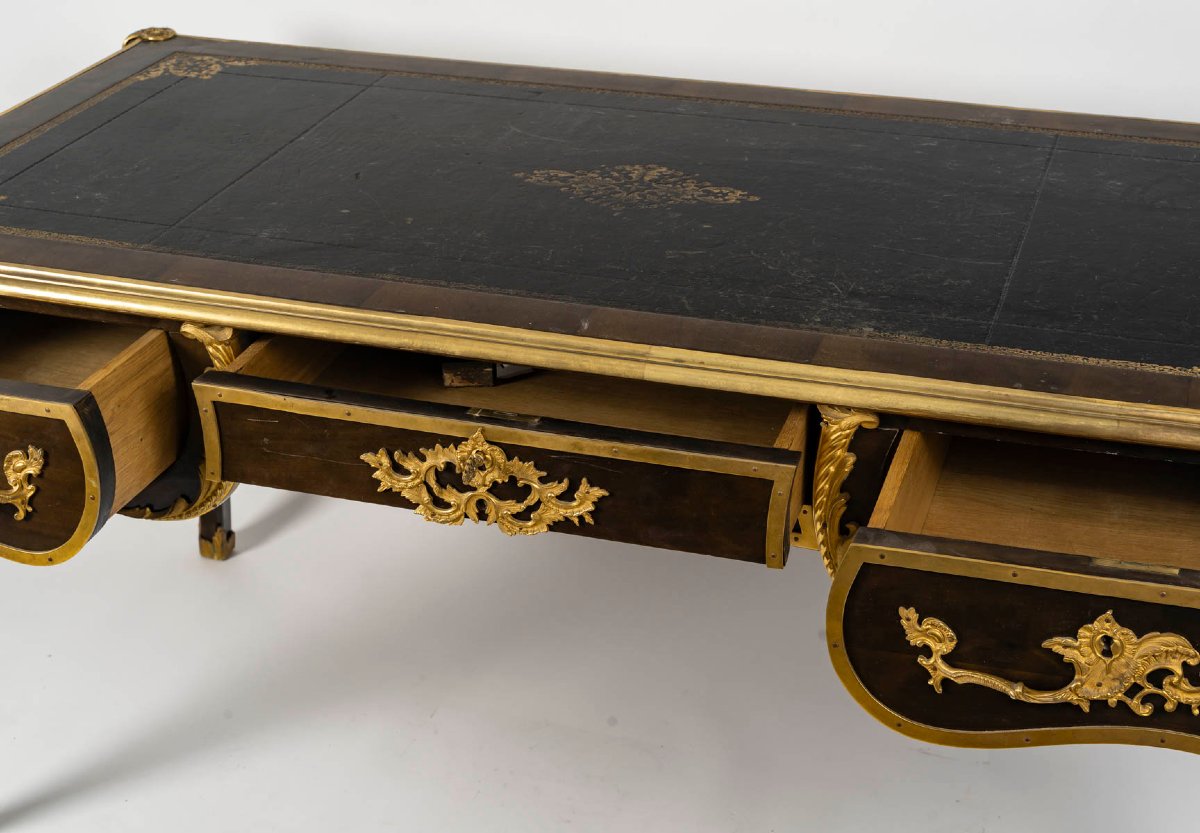 Louis XV Style Flat Desk In Veneer And Gilded Bronze-photo-1