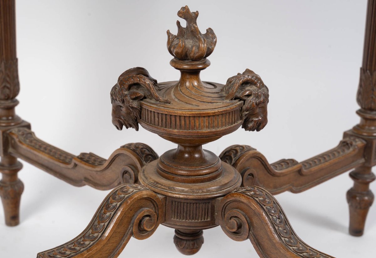 Table de milieu estampillée Pihouée-photo-2