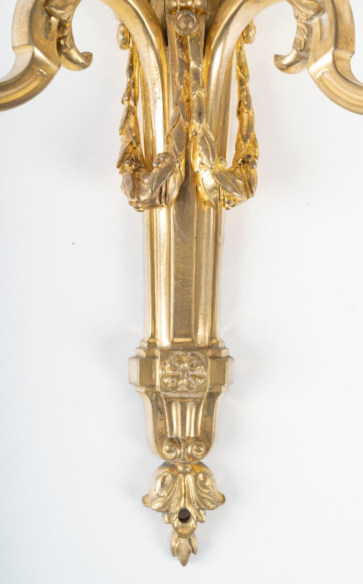 Paire d'appliques Louis XVI en bronze doré.-photo-2