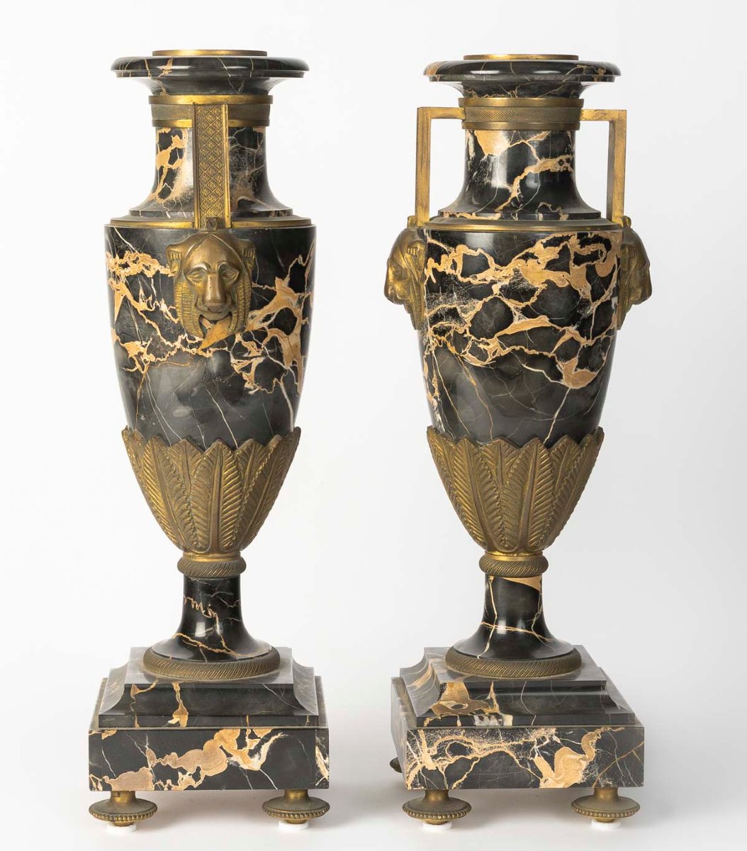 Empire-style Marble And Bronze Trim-photo-2