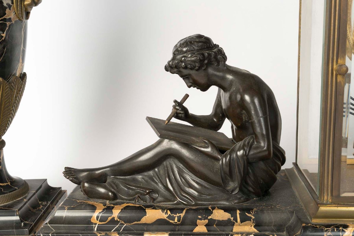 Empire-style Marble And Bronze Trim-photo-2