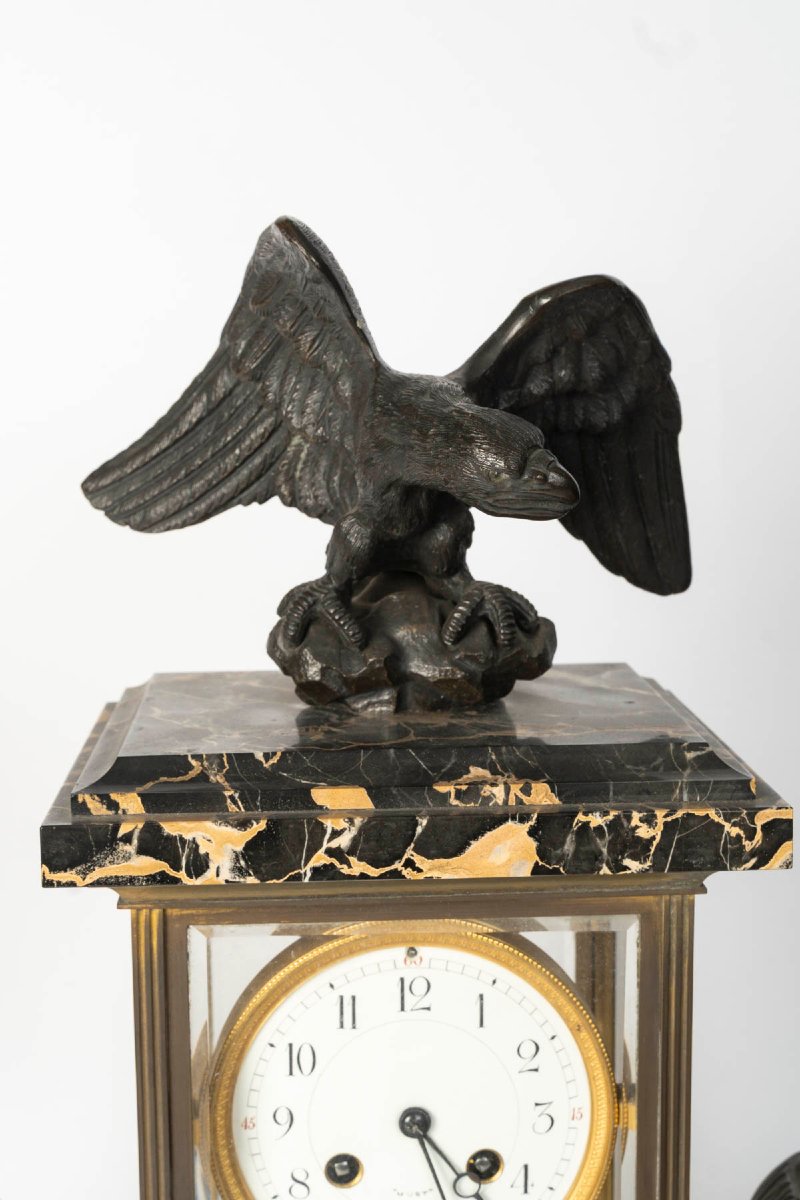 Empire-style Marble And Bronze Trim-photo-4