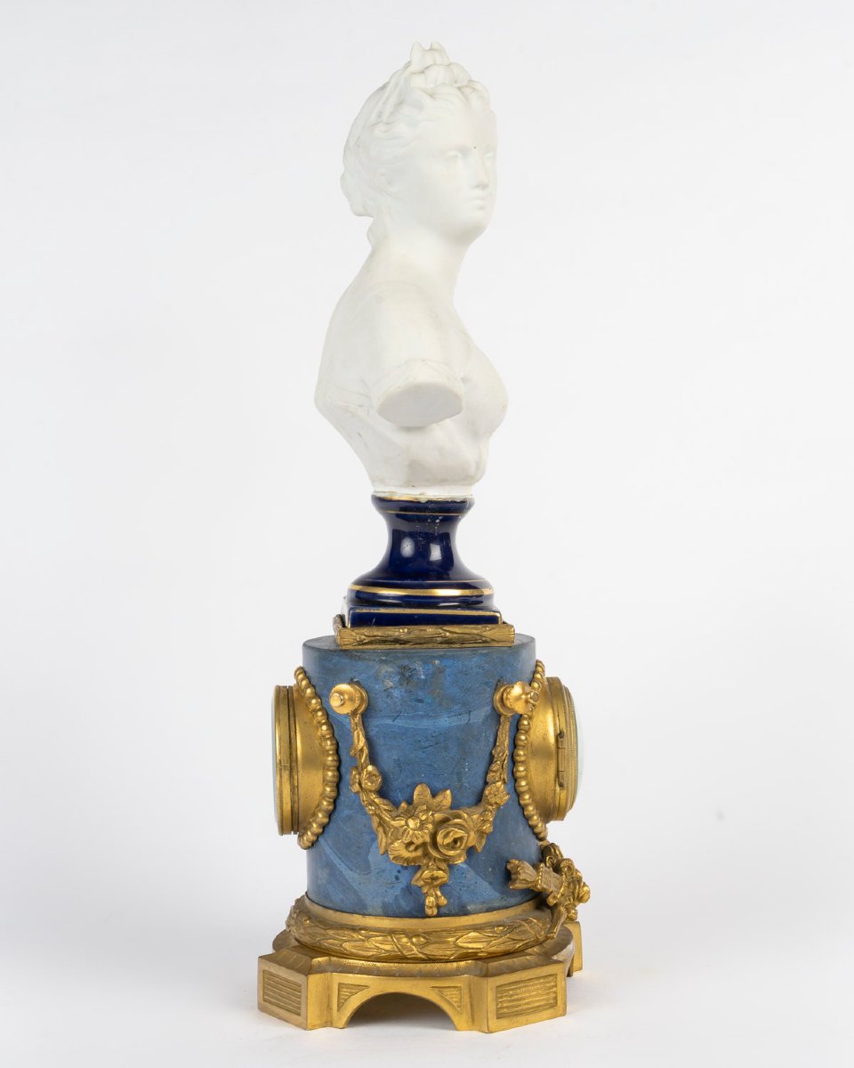 Pendule en marbre et porcelaine de Sevres-photo-3