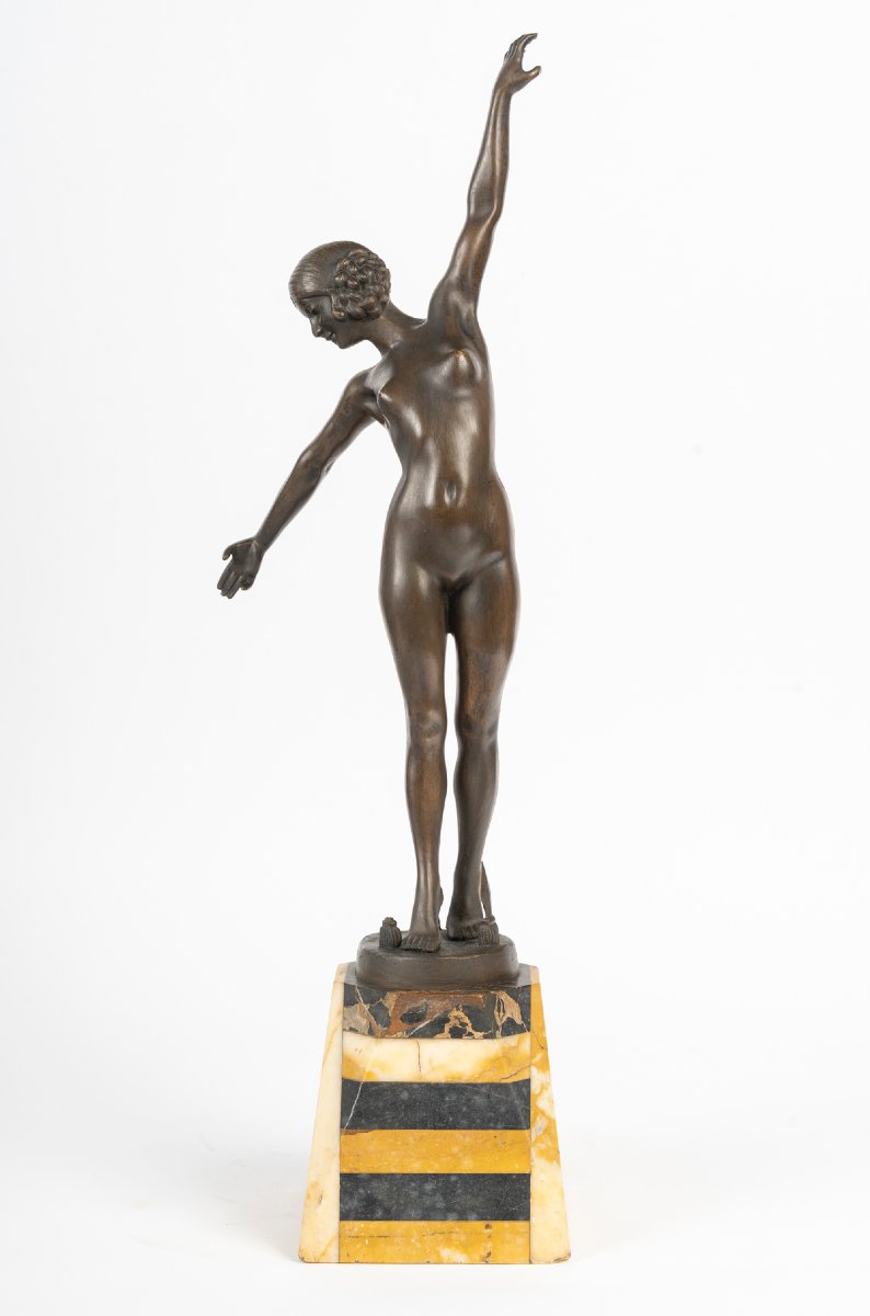 "La danse des lances" sculpture en bronze d'après Fernand Ouillon-Carrere