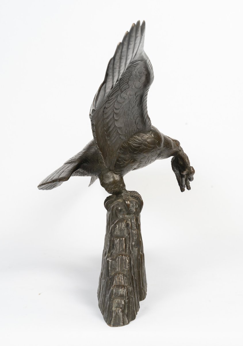 An Eagle With Outstretched Wings Holding A Lamb In Its Beak, A Bronze Sculpture Signed By Gilbert-photo-4