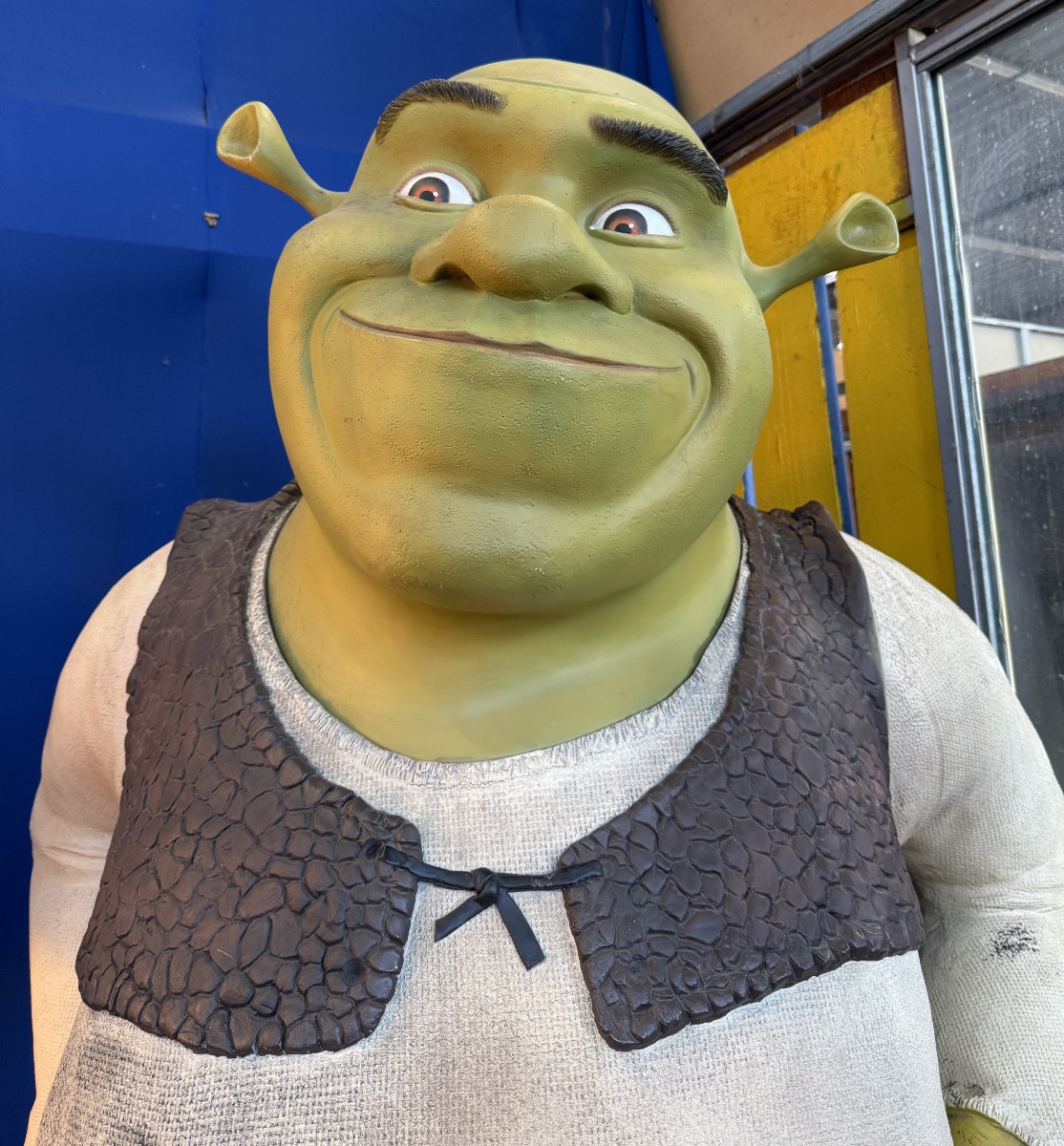 Shrek, Large Figurine-photo-2