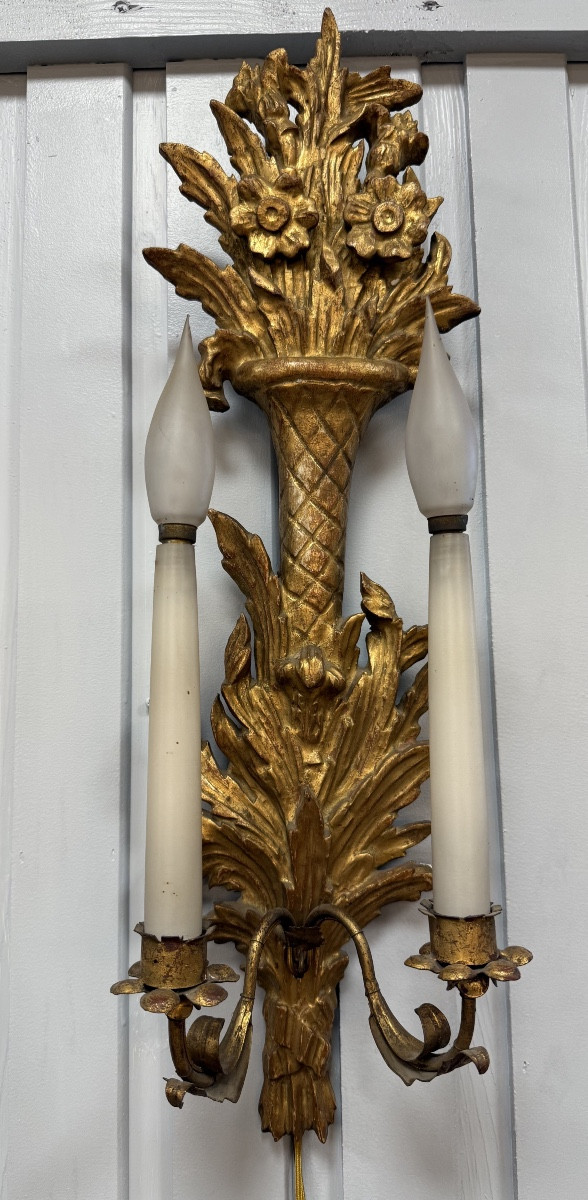 Paire d appliques en bois doré -photo-2