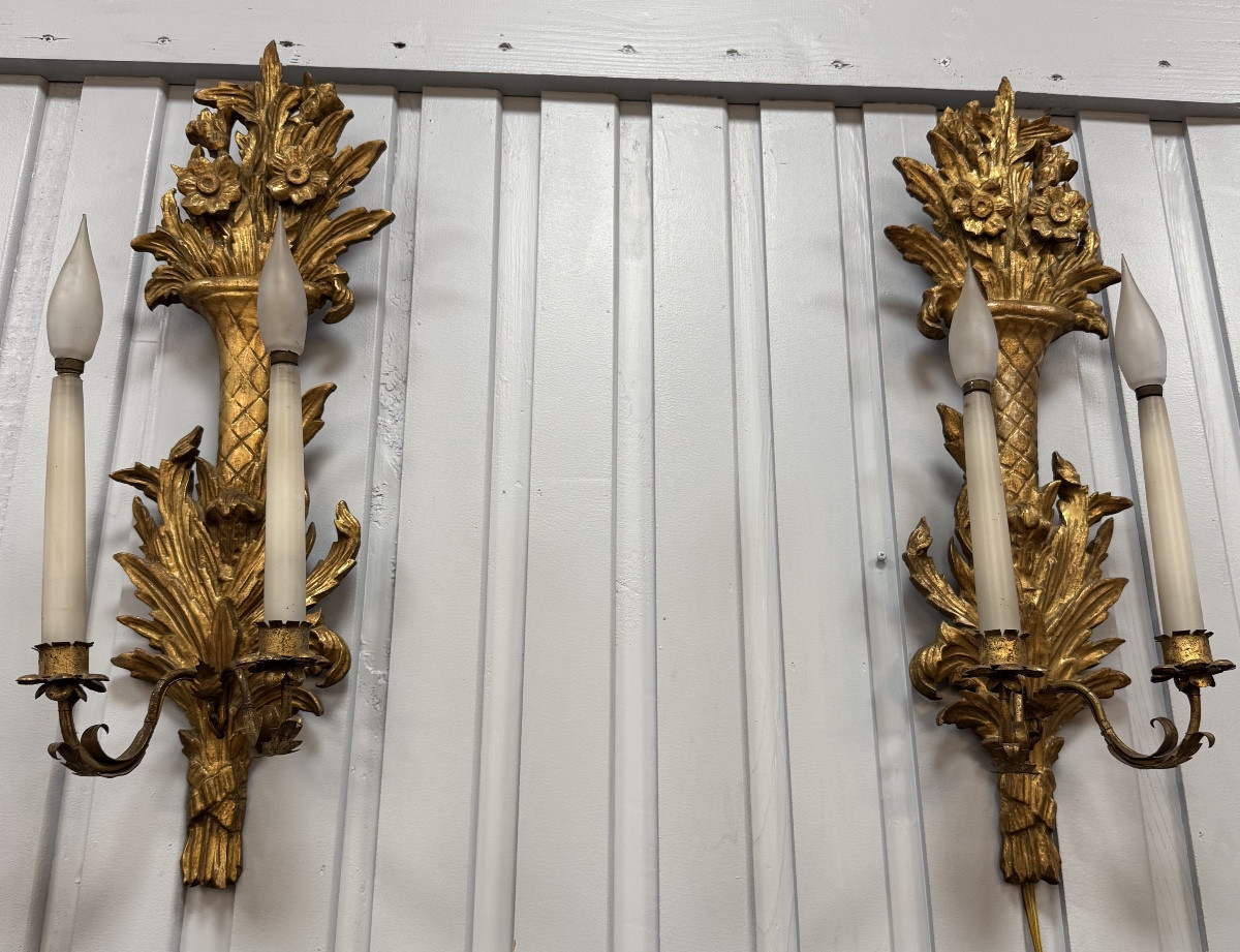 Paire d appliques en bois doré -photo-3