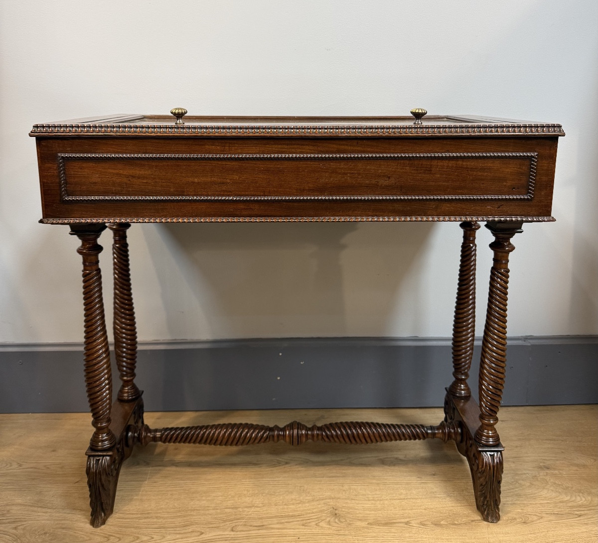 Vitrine plate en acajou-photo-2