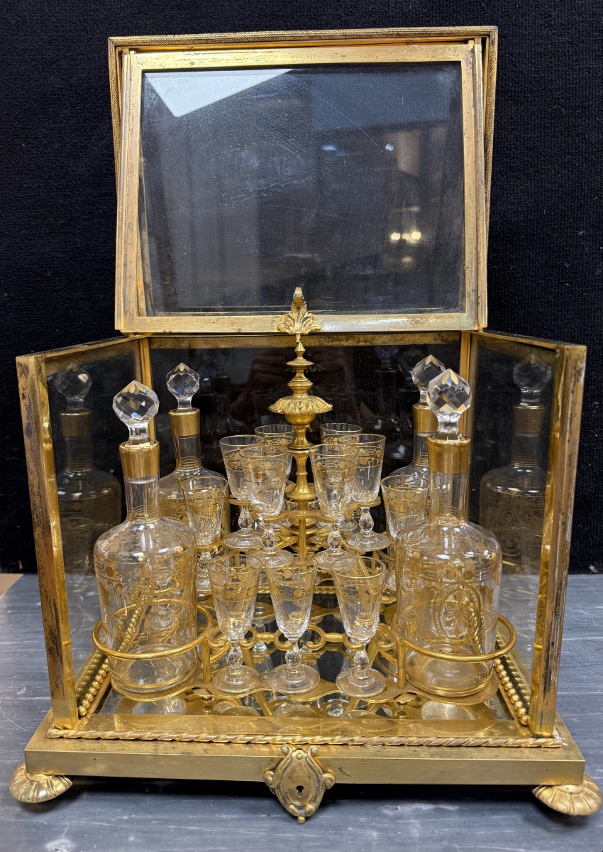 Liqueur Cabinet -photo-1