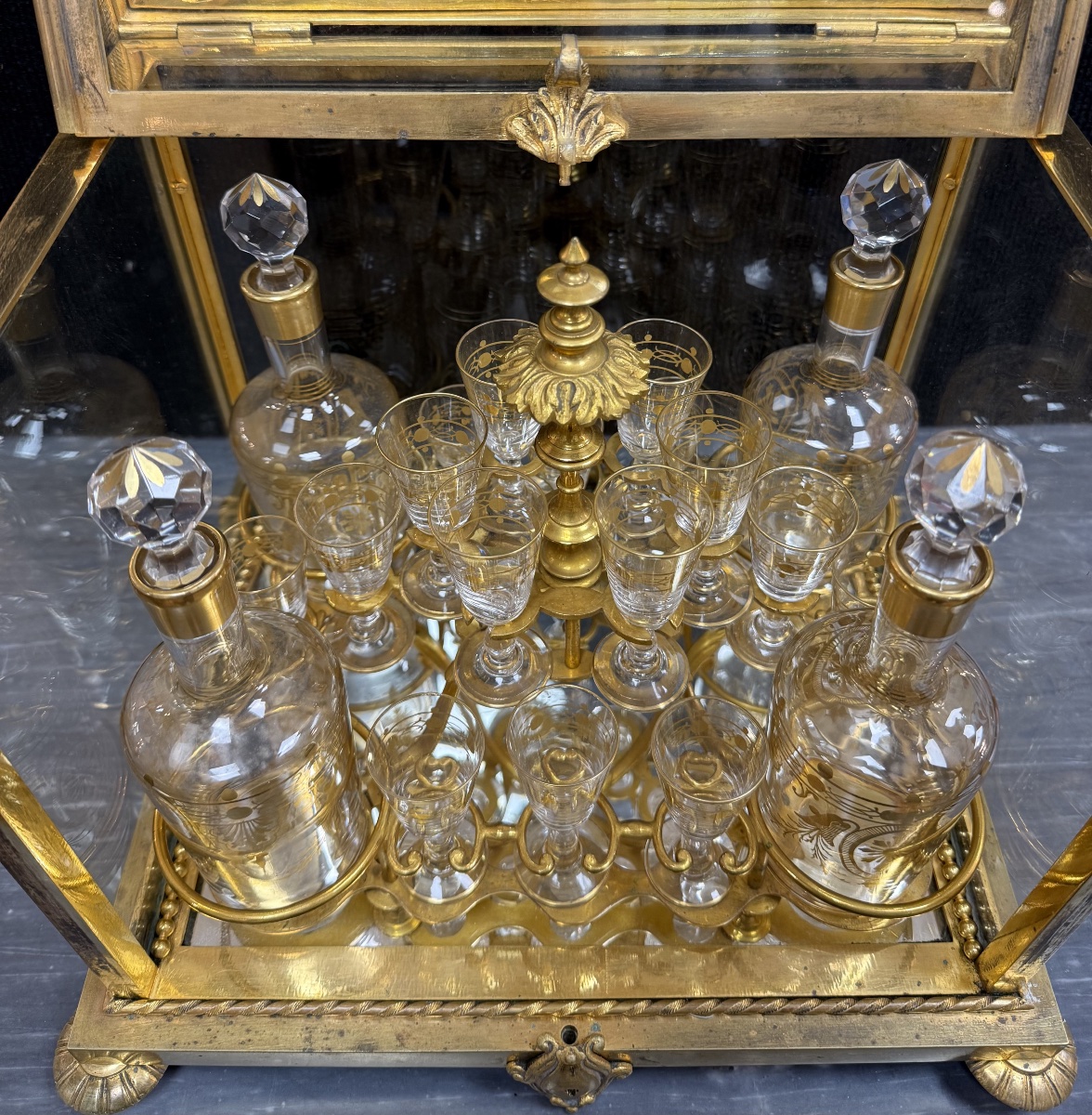 Liqueur Cabinet -photo-4