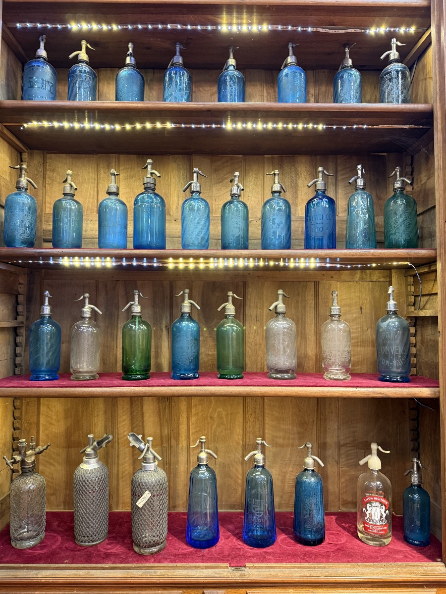 A Beautiful Collection Of Siphons-photo-2