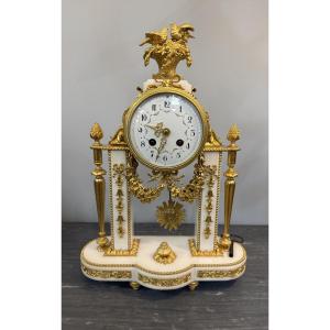 Portico Clock In White Marble And Gilt Bronze