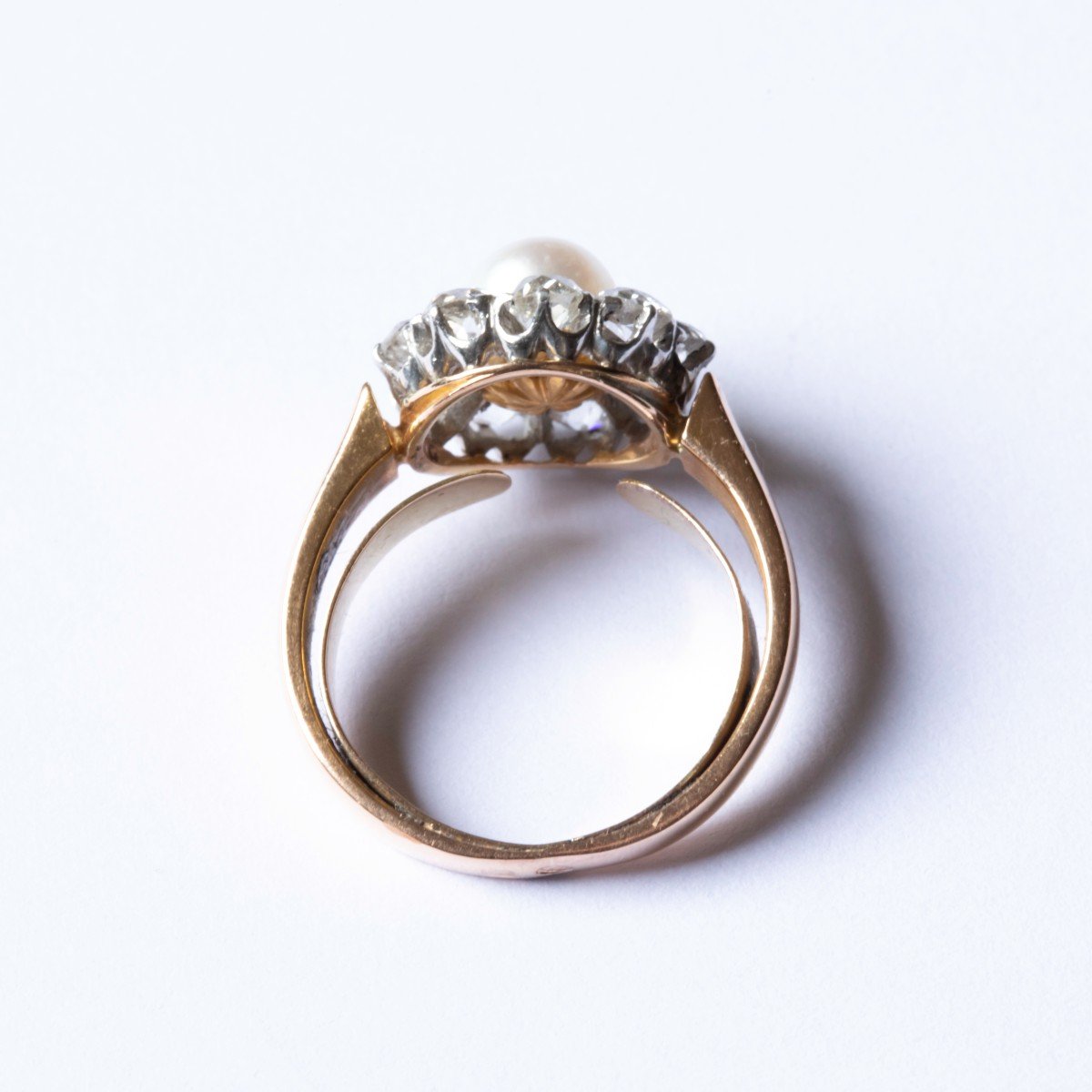 Pearl And Old Cut  Diamonds Ring - Yellow Gold And Platinum-photo-4