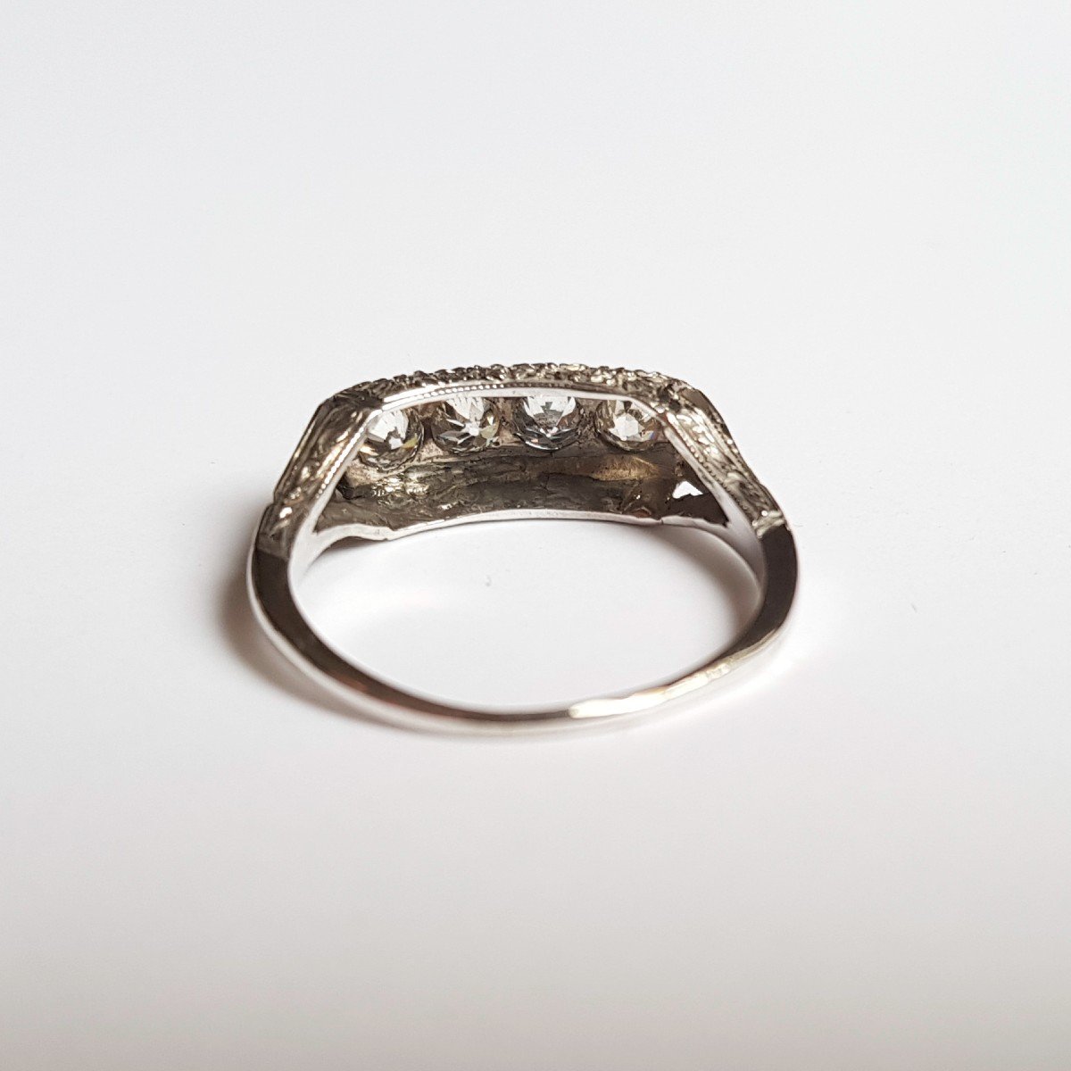 Ring Grey Gold Diamonds Old Cut And Brillant Cut -photo-4