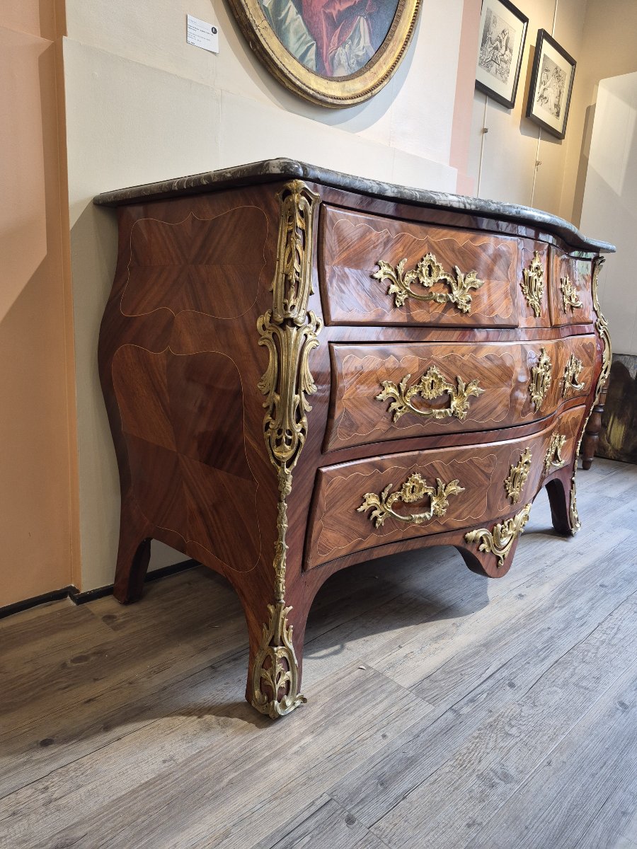 Louis XV-era Chest Of Drawers Known As The "tombeau"-photo-1
